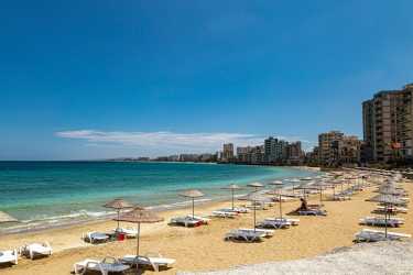 Life Atlantyda Max z Pafos do Ayia Napa, Famagusta, Varosha